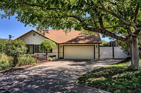 731 Wild Goose Ct, Redding, CA 96003 photo 1