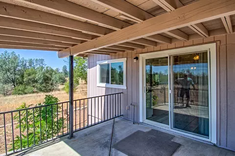 20879 State Highway 299, Redding, CA 96003 photo 9