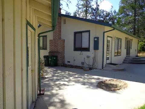 15936 Valhalla Dr, Oak Run, CA 96069 photo 10