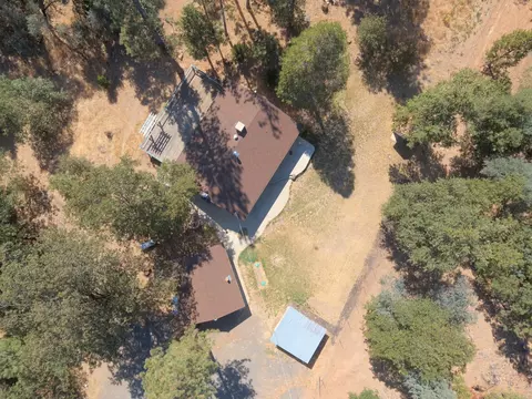 15936 Valhalla Dr, Oak Run, CA 96069 photo 17