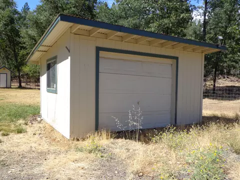 15936 Valhalla Dr, Oak Run, CA 96069 photo 12