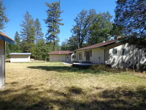 15936 Valhalla Dr, Oak Run, CA 96069 photo 3