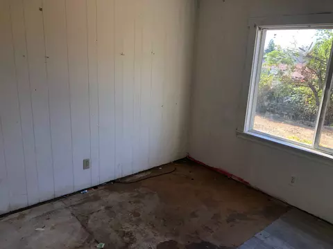 6593 Turtle Ln, Redding, CA 96002 photo 8