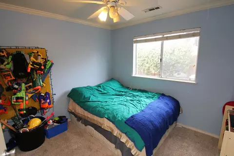 3889 Cirrus St, Redding, CA 96002 photo 8