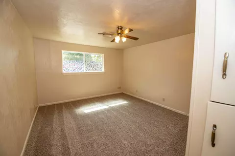 2493 Waldon St, Redding, CA 96001 photo 11