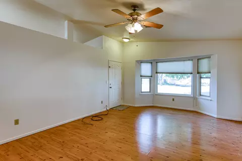 1481 Calexico Dr, Redding, CA 96003 photo 6