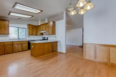 1481 Calexico Dr, Redding, CA 96003 photo 8