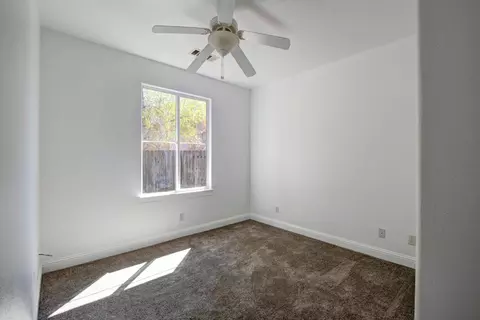 1901 Dellwood Dr, Redding, CA 96003 photo 20