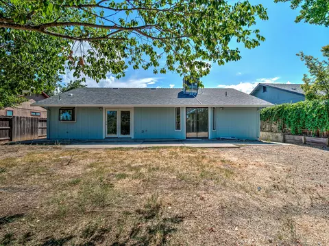 3640 Magnums Way, Redding, CA 96003 photo 2