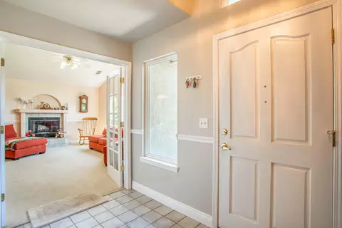 5774 Constitution Way, Redding, CA 96003 photo 6