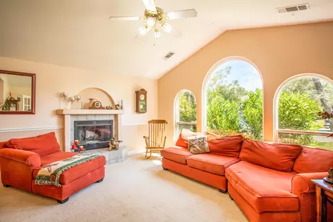 5774 Constitution Way, Redding, CA 96003 photo 10