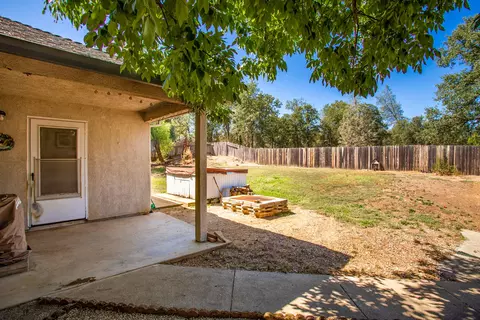 5774 Constitution Way, Redding, CA 96003 photo 25