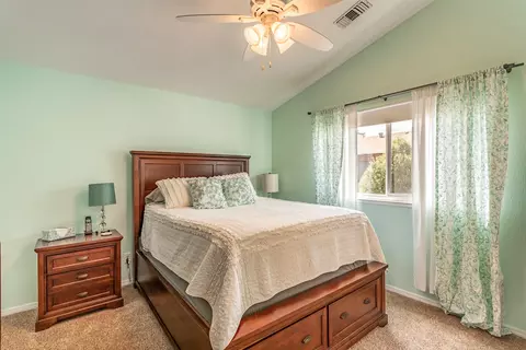 570 Vansicklen Way, Redding, CA 96003 photo 9