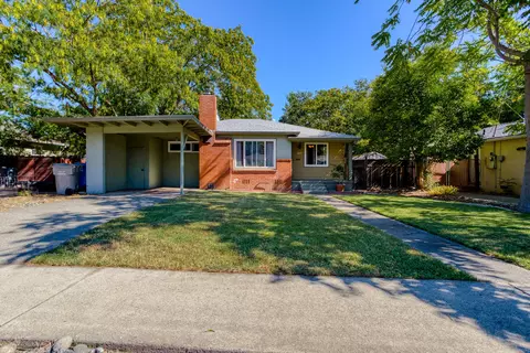 830 Locust St, Redding, CA 96001 photo 9