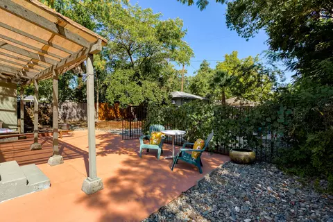 830 Locust St, Redding, CA 96001 photo 38