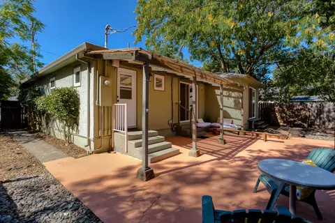 830 Locust St, Redding, CA 96001 photo 36