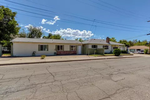 605 Leila Ave, Redding, CA 96002 photo 3