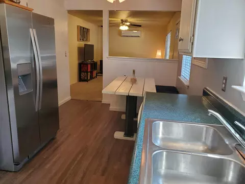 2106 Martian Way, Redding, CA 96002 photo 24