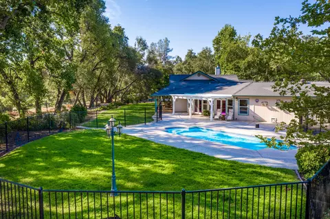 9935 Harley Leighton Rd, Redding, CA 96003 photo 4