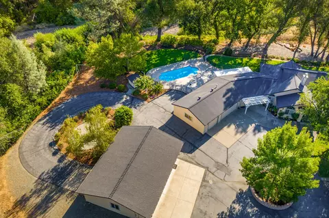 9935 Harley Leighton Rd, Redding, CA 96003 photo 3
