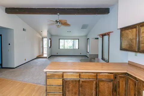 9005 Chaparral Dr, Redding, CA 96001 photo 3