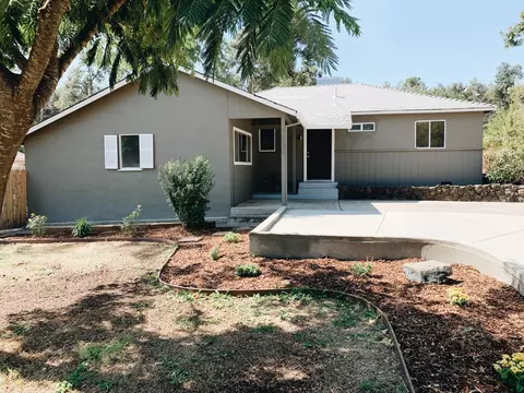 7032 White Oak Dr, Anderson, CA 96007 photo 5