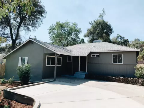 7032 White Oak Dr, Anderson, CA 96007 photo 4