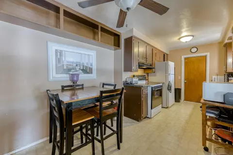 2555 Reservoir Ln, Redding, CA 96002 photo 7