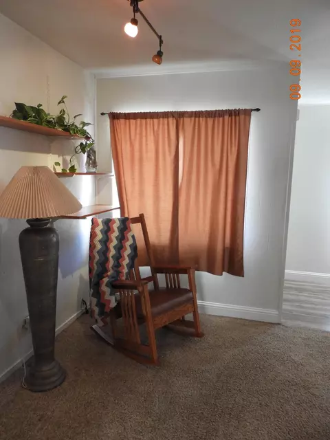 1117 4th St, Redding, CA 96002 photo 6
