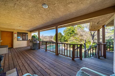 656 Collyer Dr, Redding, CA 96003 photo 26