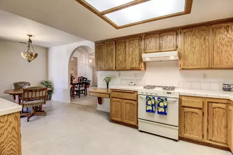1704 Capistrano Walk, Redding, CA 96003 photo 11