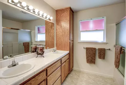 1704 Capistrano Walk, Redding, CA 96003 photo 18