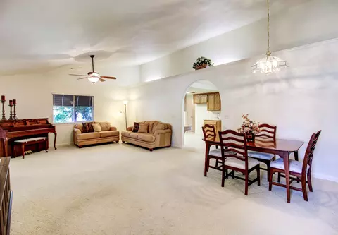 1704 Capistrano Walk, Redding, CA 96003 photo 2
