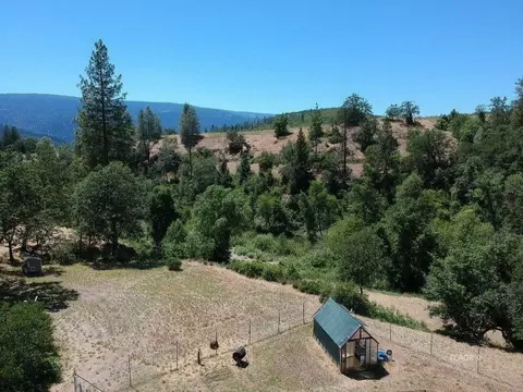 441 Creekside Ln, Hyampom, CA 96046 photo 5