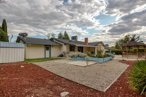 318 Kamp Way, Redding, CA 96003 photo 26