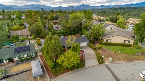 318 Kamp Way, Redding, CA 96003 photo 33