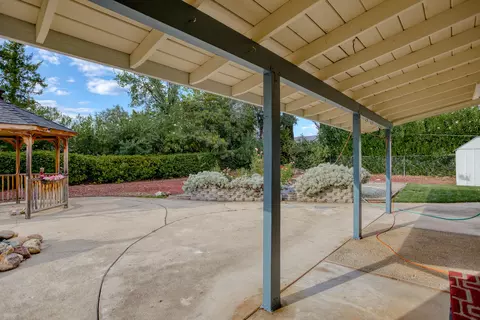 318 Kamp Way, Redding, CA 96003 photo 21