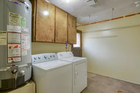 318 Kamp Way, Redding, CA 96003 photo 12