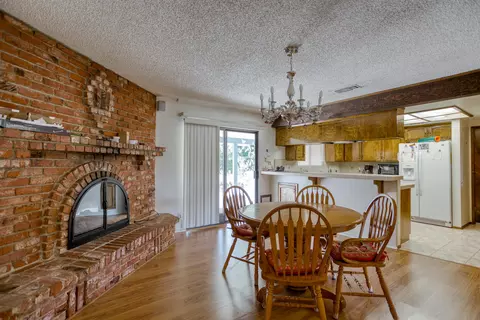 318 Kamp Way, Redding, CA 96003 photo 6