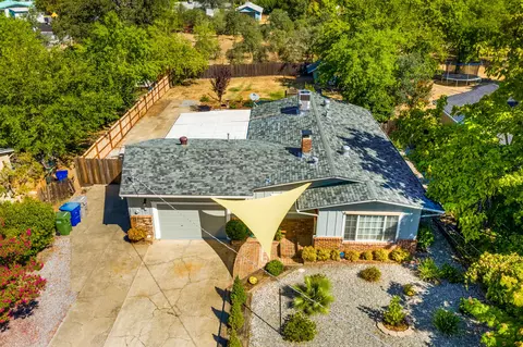 1270 Oakdale Ln, Redding, CA 96002 photo 5