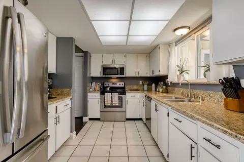 1209 Woodside Meadows Rd, Redding, CA 96002 photo 8