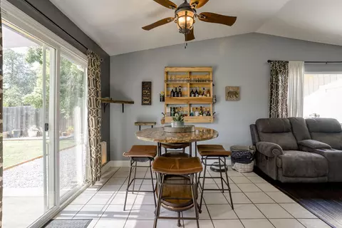 1209 Woodside Meadows Rd, Redding, CA 96002 photo 7