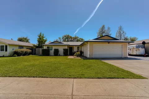 1209 Woodside Meadows Rd, Redding, CA 96002 photo 1