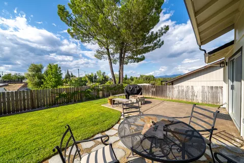 342 Springer Dr, Redding, CA 96003 photo 18