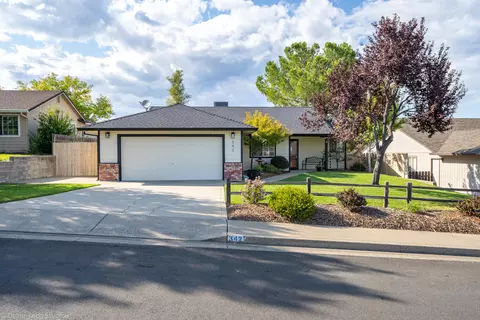 342 Springer Dr, Redding, CA 96003 photo 1