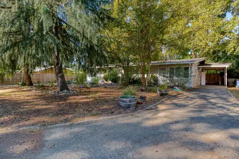 5160 5162 Bidwell Rd, Redding, CA 96001 photo 1