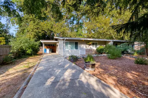 5160 5162 Bidwell Rd, Redding, CA 96001 photo 2