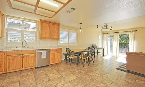 3743 Eagle Pkwy, Redding, CA 96001 photo 25