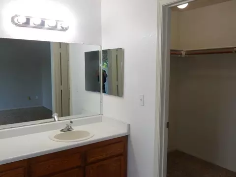 3369 Auburn Dr, Redding, CA 96001 photo 27