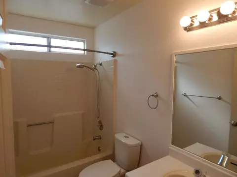 3369 Auburn Dr, Redding, CA 96001 photo 18